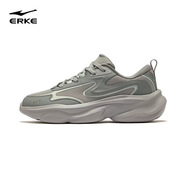 鴻星爾克（ERKE）運動(dòng)鞋男子新款革網(wǎng)拼接厚底耐磨跑步鞋防滑厚底舒適百搭休閑鞋 水泥灰/中灰 39