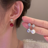 清晨的星星劉亦菲同款仿紅珍珠耳釘輕奢高級感仿鋯石耳環(huán)耳墜秋冬新年耳飾女 仿紅珍珠金色耳釘一對