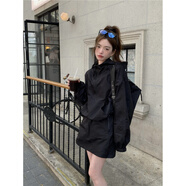 賀楊喻工裝風(fēng)運動(dòng)時(shí)尚套裝裙女夏季長(cháng)袖連帽防曬沖鋒衣外套+短裙兩件套 黑色 S 【UPF50+感_街拍】