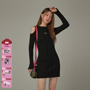 CHUU鏤空露肩連衣裙女2026春冬季新款坑條木耳邊喇叭袖針織短裙子 黑色 均碼