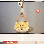 何健弓瘋狂動(dòng)物城可定制耳機殼適用蘋(píng)果華為真我小度小米倍思榮耀oppo漫步者vivo藍牙耳機毛線(xiàn)絨針收納袋 手拎包包棕殼豹子+棕色掛繩 其他型號拍此選項備注