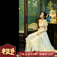 一城風(fēng)絮純潔詩(shī)行丨夏款東方簡(jiǎn)奢風(fēng)浪漫蕾絲邊大擺V領(lǐng)連衣裙顯瘦公主長(cháng)裙 【現貨】米白色復古連衣裙 M