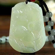 周福天然和田玉民族風(fēng)吊墜十二生肖鼠?；⑼谬埳唏R羊猴雞男女情 大款生肖牛