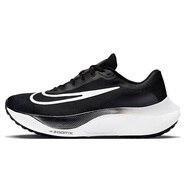 耐克NIKE跑步鞋男緩震泡棉ZOOMX FLY 5運動(dòng)鞋DM8968-001黑白40