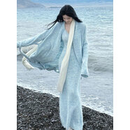 遇見(jiàn)螺當季熱賣(mài)2025新款早秋款淺藍色長(cháng)款毛衣外套松弛感針織開(kāi)衫吊帶裙 淺藍色含吊帶裙兩件套 S