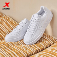 特步（XTEP）男鞋新空軍一號板鞋男鞋休閑鞋時(shí)尚舒適百搭街頭滑板鞋運動(dòng)鞋男鞋 新白色 39