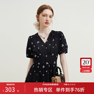 范思藍恩23FS12642茶歇法式碎花連衣裙女夏季新款V領(lǐng)沙灘長(cháng)裙 黑底白花 M