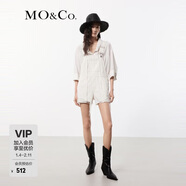 MO&Co.2024夏新品白色破洞牛仔短褲背帶褲