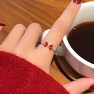 伊黛兒紅色蝴蝶結新年開(kāi)口戒指女2026新款爆款輕奢高級感指環(huán)小眾設計 紅色蝴蝶結戒指