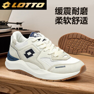 樂(lè )途運動(dòng)鞋男鞋春季透氣復古跑步鞋休閑百搭厚底老爹鞋8802米白41