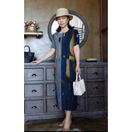 夏季連衣裙中老年媽媽真絲褶皺薄款中長(cháng)款大碼寬松彈力顯瘦遮肚裙 灰藍色花好月圓 XL XL