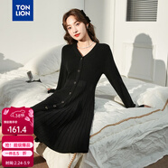 唐獅2025秋冬女V領(lǐng)單排扣收腰中長(cháng)款毛衣裙 黑色 S