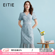 愛(ài)特愛(ài)（EITIE）浪漫印花V領(lǐng)收腰魚(yú)尾蕾絲修身連衣裙夏季新款仙氣裙B2407334 晴空藍33 S 155
