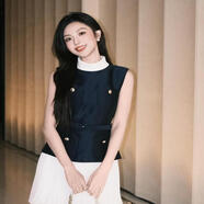 無(wú)疆妙品胡連馨明星同款撞色小香風(fēng)假兩件無(wú)袖小立領(lǐng)連衣裙百褶雪紡短裙子 深藍色 L