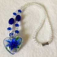 飛鵝 琉璃花朵項鏈 復古民族風(fēng)吊墜 多彩水晶串珠短款鎖骨項鏈毛衣鏈 心型琉璃項鏈-海藍