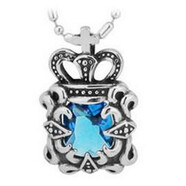 龍騎士 龍騎士 皇冠項鏈十字鑲鉆復古潮歐美時(shí)尚鈦鋼帶鉆飾品個(gè)性吊墜 炫彩藍鉆吊墜配鋼鏈
