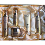 雅格伊思蝸牛原液化妝品套裝補水保濕套裝學(xué)生膚滋潤護膚品女 五件套豪華禮盒裝