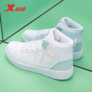 特步女鞋板鞋女高幫運動(dòng)鞋女2025冬季款休閑鞋潮鞋子 白淺綠 39