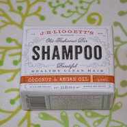 福棧美國原裝J.R. Liggett's 手工洗發(fā)皂塊草本/茶樹(shù)油/薄荷99g 初級椰油和堅果油洗發(fā)皂