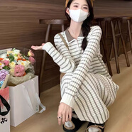 靈動的空氣條紋長袖針織連衣裙女秋冬季新款法式復(fù)古氣質(zhì)寬松顯瘦打底長裙子 米色 均碼【推薦90-130斤】