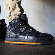 耐克（NIKE） Zoom Lebron 3 LBJ3 詹姆斯3代戰(zhàn)靴復(fù)刻 男子籃球鞋 AO2434-001 黑金 46