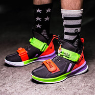 耐克（NIKE）新款男鞋 Lebron Soldier士兵戰(zhàn)士13詹姆斯實戰(zhàn)籃球鞋 AR4228-002 黑綠紅炫彩 41