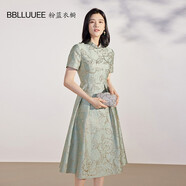 粉藍(lán)衣櫥釘珠立領(lǐng)收腰提花連衣裙女壓褶精致喜婆婆輕禮服裙522L902 牛油果綠 160/38/M