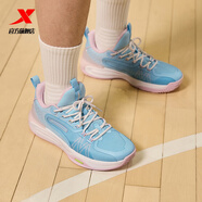 特步（XTEP）【奧萊特惠】男鞋板鞋男百搭輕便舒適潮流時(shí)尚運動(dòng)休閑滑板鞋 淺碧波藍/櫻落粉【0005】 44