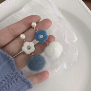 御淑坊氣質百搭花朵耳釘女生新款潮可愛甜美長耳環(huán)小眾獨特耳墜復古耳飾 溫柔毛球耳夾無耳洞