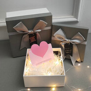 悅匯禮屋 禮品盒 520情人圣誕節禮物圍巾包裝盒禮物盒空盒子生日禮物女生帶燈禮品盒送老婆男女朋友 灰蓋禮盒禮袋+燈+拉菲草+賀卡 中號(30*23*6厘米)可裝a4紙手機盒護膚品