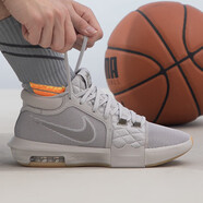 耐克（NIKE）籃球鞋男鞋2025新款夏季詹姆斯實戰(zhàn)緩震運動鞋輕便透氣休閑鞋 FB2237-003 42.5