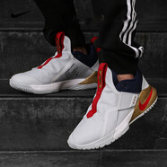 耐克（NIKE）新款男鞋夏季LeBron運動舒適輕便緩震運動籃球鞋BQ3178-002 AO2920-002詹姆斯使節(jié)11 41