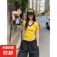 美式辣妹黃色v領(lǐng)正肩棉質(zhì)短袖T恤女夏季運(yùn)動風(fēng)修身短款撞色上衣女 1047黃拼黑 M 【建議90-100斤】