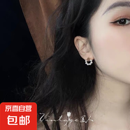 珍珠玫瑰花朵耳環(huán)女網(wǎng)紅同款氣質(zhì)百搭耳釘簡約溫柔可愛小巧耳飾女 玫瑰花珍珠耳釘