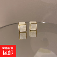 銀針法式花朵愛心珍珠耳釘優(yōu)雅高級感復(fù)古耳環(huán)小眾氣質(zhì)新款耳飾女 72#銀針-方塊-白色
