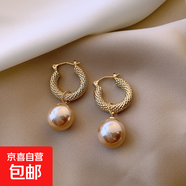 寶鈺飾品廠(chǎng)幾何金屬耳圈法式珍珠耳墜耳環(huán)設計網(wǎng)紅時(shí)尚耳飾批發(fā)女 珍珠耳環(huán)