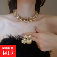 歐美鑲鉆方形項(xiàng)鏈耳環(huán)套裝小眾夸張?jiān)O(shè)計(jì)鎖骨鏈時(shí)尚高級(jí)感飾品配飾 項(xiàng)鏈-金色（兩件套）