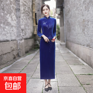 媽媽金絲絨旗袍長(cháng)款刺繡改良高貴婚禮喜婆婆婚宴禮服洋氣女連衣裙 寶藍色 807 5XL 建議150-165斤