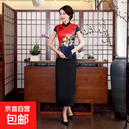 2025新款綢緞旗袍改良長(cháng)款中國風(fēng)印花修身大碼女裝連衣裙表演服裝 C0208-A黑紅 M 建議90-100斤