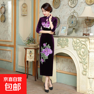 2025新款絲絨旗袍復古立領(lǐng)旗袍唐裝婚禮繡花改良時(shí)尚長(cháng)旗袍新中式 紫羅蘭T0023-B 3XL 建議130-140斤