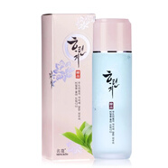 名蔻（MINGKOU）化妝品韓品護膚套盒春夏季女深層補水潤澤爽膚水乳液霜組合套裝 天然綠茶保濕雪潤水120g