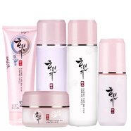 名蔻（MINGKOU）化妝品韓品護膚套盒春夏季女深層補水潤澤爽膚水乳液霜組合套裝 潔面+水+乳液+粉底液+霜
