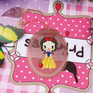 DMC十字繡 手工刺繡 創(chuàng)意繡品 新款 多美繡 金屬書(shū)簽    童話小公主 白雪公主  白雪公主 1500015 玫瑰金