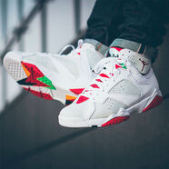 耐克（NIKE）男女鞋Air  Jordan 7 AJ7喬7代火星人馬文巴塞羅那山貓籃球運動鞋 304775-304774-125 兔八哥 35.5