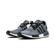 阿迪達(dá)斯（adidas）三葉草新款男女鞋BOOST氣墊運(yùn)動(dòng)跑步透氣運(yùn)動(dòng)訓(xùn)練鞋B42200 BB1358 42.5
