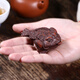 藏壺天下 紫砂茶寵擺件迷你小金蟾可養(yǎng)茶桌配件七寶金蟾四色可選 紫泥款