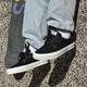 極路客戶(hù)外運動(dòng)彈頭黑白金扣男女款板鞋耐磨減震透氣新款專(zhuān)業(yè)滑板鞋 黑白金扣 43
