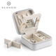 唯蘭朵（VLANDO）2025新款首飾盒耳環(huán)耳釘戒指手飾品收納盒小巧便攜高級生日禮物 淺灰色珠光荔枝紋