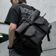 梵者2026新款斜挎包男大容量機能騎行男士背包通勤郵差旅行電腦單肩包 黑色