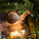 掬涵 仿真大蝸?；ㄅ杌ㄆ眶~(yú)缸裝飾掛件擺件禮品禮物勵志花園陽(yáng)臺 大蝸牛掛缸擺件（12*5*7cm）